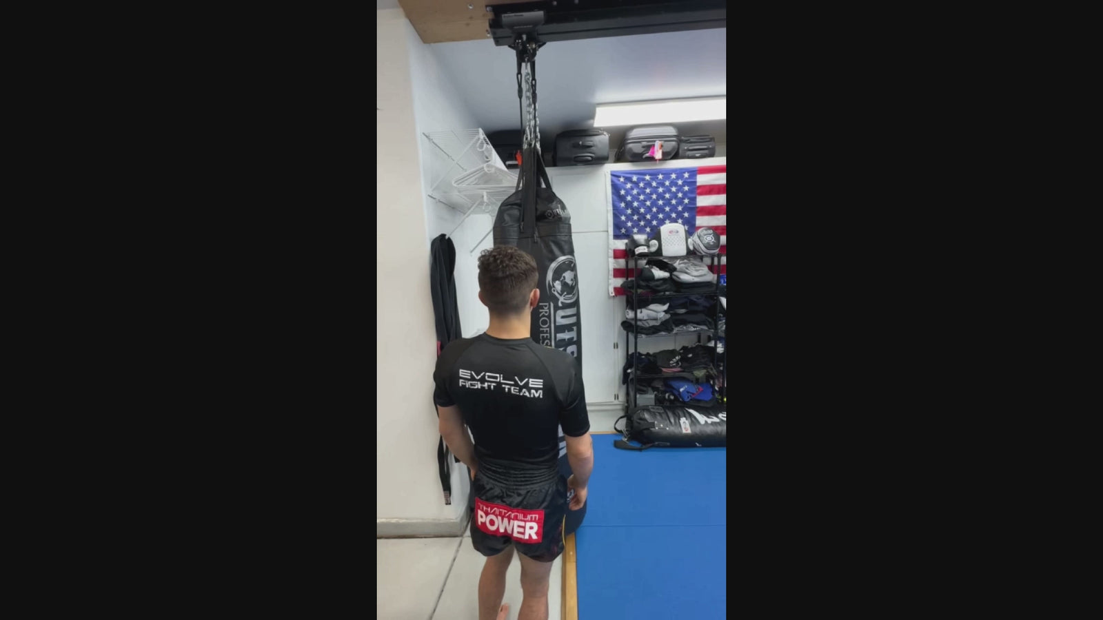 heavy bag mount
